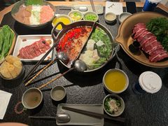 -三出山火锅(南京万象天地店)