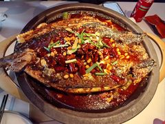 -鸣记脆皮烤鱼·海鲜烤鱼(三八广场店)