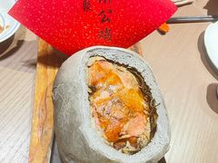 招牌济公童子鸡-品味杭州·粤式融合·海鲜小馆·钱江新城CBD