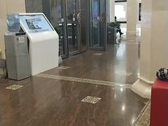 -中国工商银行(成都春熙路步行街支行)