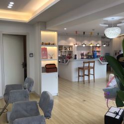 -E.L.K造型momopark店