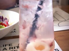 荔枝樱花气泡水-1981牛排西餐厅(海信店)