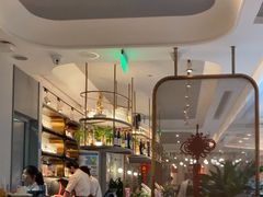 -港丽餐厅(来福士店)