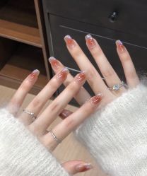 -桃色美甲沙龙