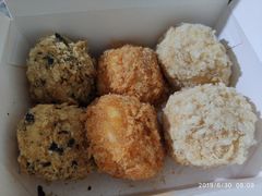 海苔酥松小贝-鲍师傅糕点(国金街店)