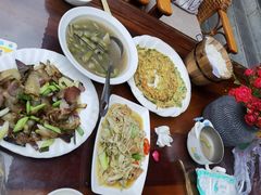 青城老腊肉-华冠悠岚·庭院餐厅(青城后山店)