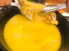 -鲜入围煮花胶鸡海鲜火锅