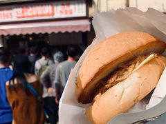 芝士辣鱼肉松包-世记咖啡(氹仔外卖店)