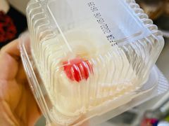 -红宝石·鲜奶小方·海派西点房(丰庄店)