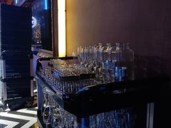 -温莎KTV(珠江路店)