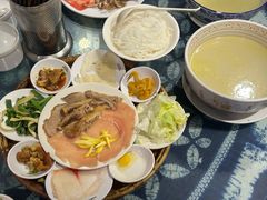 -桥香园云南过桥米线(金马碧鸡店)