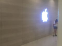 -Apple零售店(济南恒隆广场店)