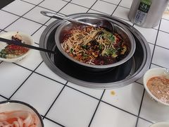 -周良天山牛杂城(天山路总店)