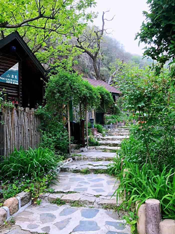北京水岸山吧度假村(雁栖店)