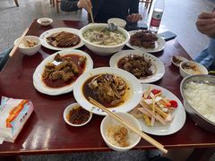-荣生萝卜汤饭店