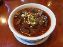 土冒血旺-炉小二铜锅牛蛙•川湘菜(三里屯店)