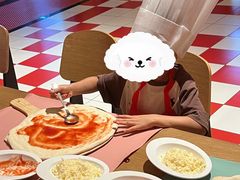 -城市大道红炉披萨烘焙坊