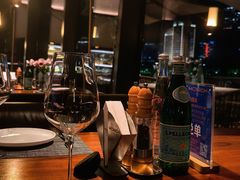 -MONICH牛排融合餐厅(和义大道购物中心店)