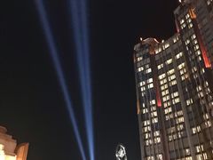 -影汇之星8字形摩天轮