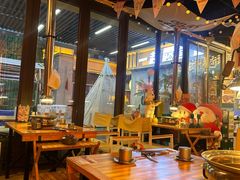 -叽叽扎扎烤肉场(生态城万达店)