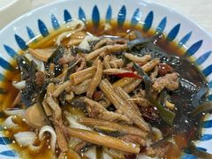 鲜蘑海带肉丝刀削面-东方削面(市政府店)