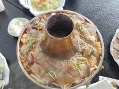 -撒拉人家.酸菜牦牛肉火锅