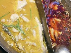 -吃城都·鱼蛙火锅(西玉龙街店)