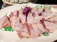 半只鸡-尚竹阁冬瓜盅·18年地标美食(平洲店)