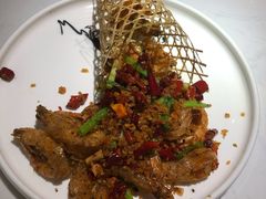 避风塘金蒜中虾-避风塘·老港味餐厅(虹口龙之梦店)