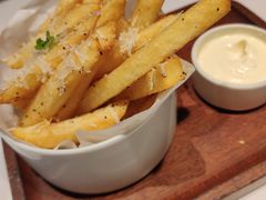 -阿妮叶李(光谷世界城店)