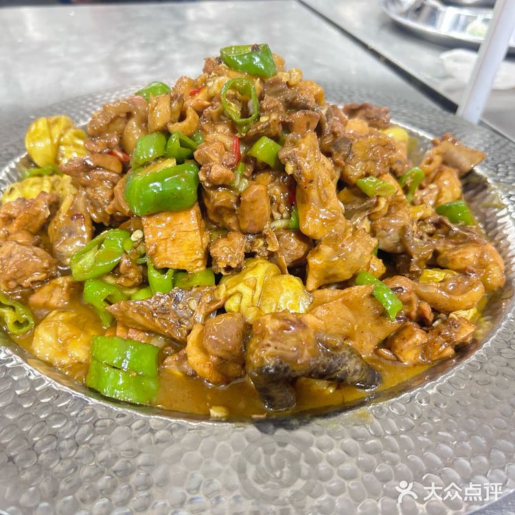 大盘子里的幸福味