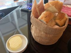 -db Bistro & Oyster Bar by Daniel Boulud(滨海湾金沙店)