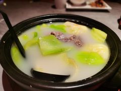 排骨煲淋大荠菜-啫神·广州地标美食(北京路店)