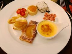 -圣丰索菲特·2 On 988 Café 自助餐厅