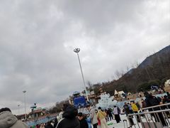 -汤山欢乐雪世界