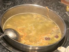 -一席地·本地鸡窝·杭帮鸡火锅(萧山银隆百货店)
