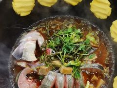 -缘福乡村铁锅炖民宿(八达岭店)