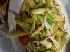 藕带-小民大排档(光谷店)