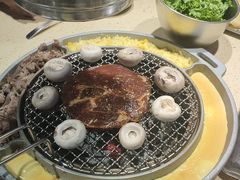 -安小胖韩国烤肉(财富广场画苑小区店)