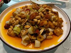 宫爆鸡丁-雲蜀龙阁·金牌水煮鱼(方庄店)