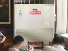 -青岛锅贴(四流中路店)