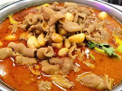 -彭记铁锅肥肠(东四总店)