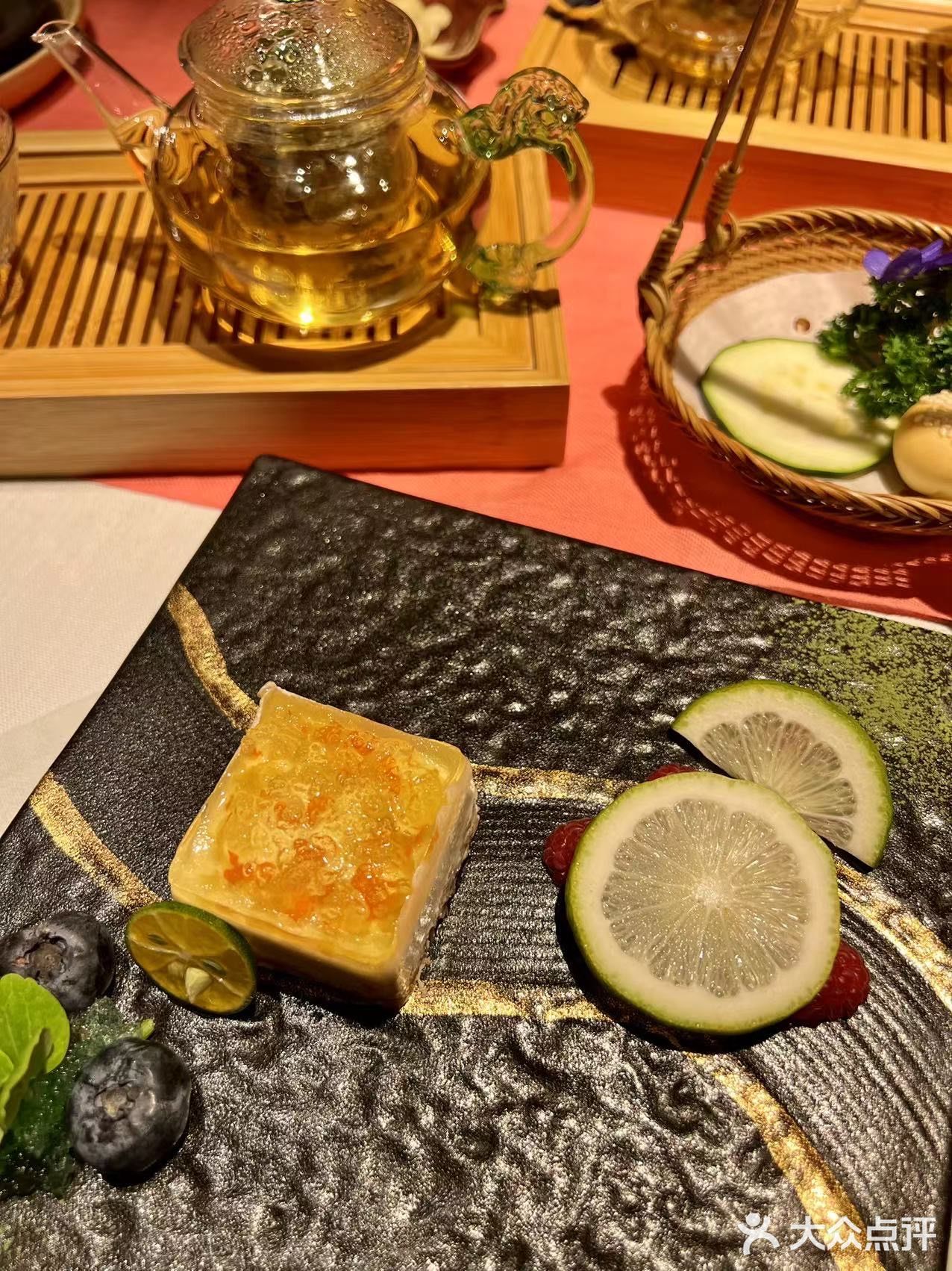 这次在魔都首店强势入驻90岁太原别墅！气场全开爆爆爆！