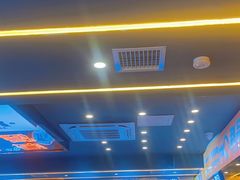 -渔香岛美蛙鱼头火锅(黔灵山公园店)