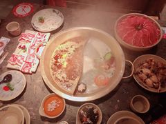 -小龙坎火锅(湖滨银泰in77店)