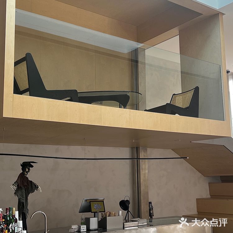 暗黑风咖啡馆又飒又高级⚫️Cafe&bar