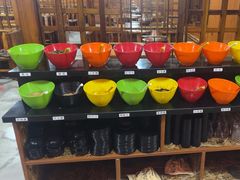 -果松木炭酸菜铜火锅·外婆参鸡汤