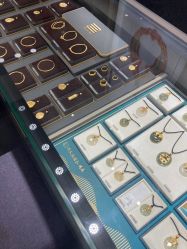 -周大福CHOW TAI FOOK(新区美罗商城店)