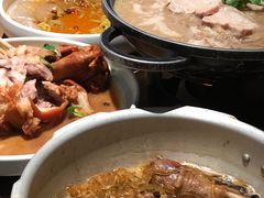 溜达鸡榛蘑粉-金掌勺锅包肉(华润万象城店)