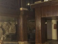 -裕龙汤泉